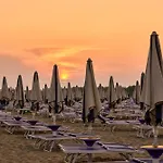 Apartamento Comfy Flat For 6 Guests In Bibione-beahost Bibione