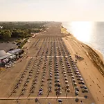 Comfy Flat For 6 Guests In Bibione-beahost