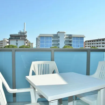Apartamento Comfy Flat For 6 Guests In - Beahost Bibione