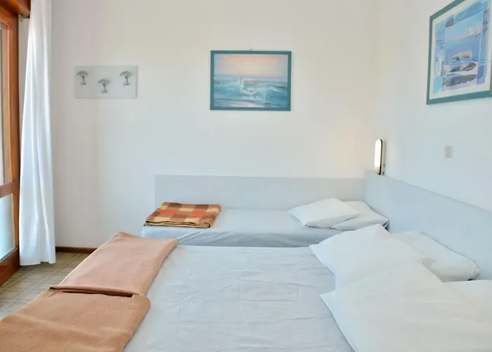 Comfy Flat For 6 Guests In Bibione-beahost Апартаменты Бибионе