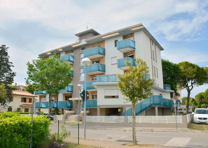 Апартаменты Comfy Flat For 6 Guests In Bibione-beahost